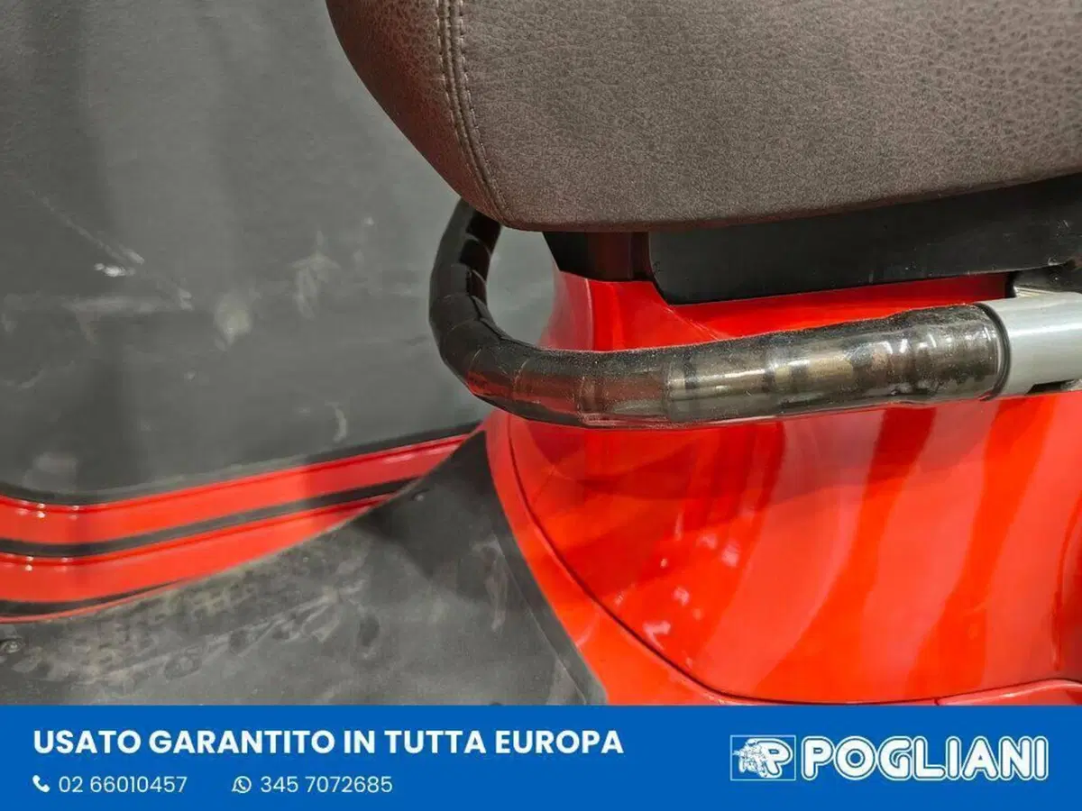 Vespa GTS 300 Super Hpe (2021 - 22) (10)