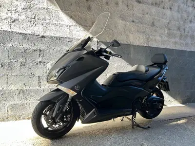 Yamaha T-Max 530 (2015 - 16) usata