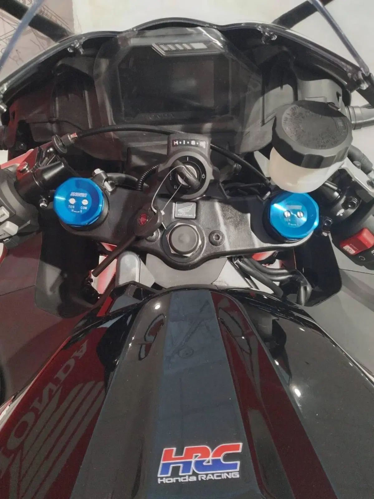 Honda CBR 600 RR (2024 - 26) (4)