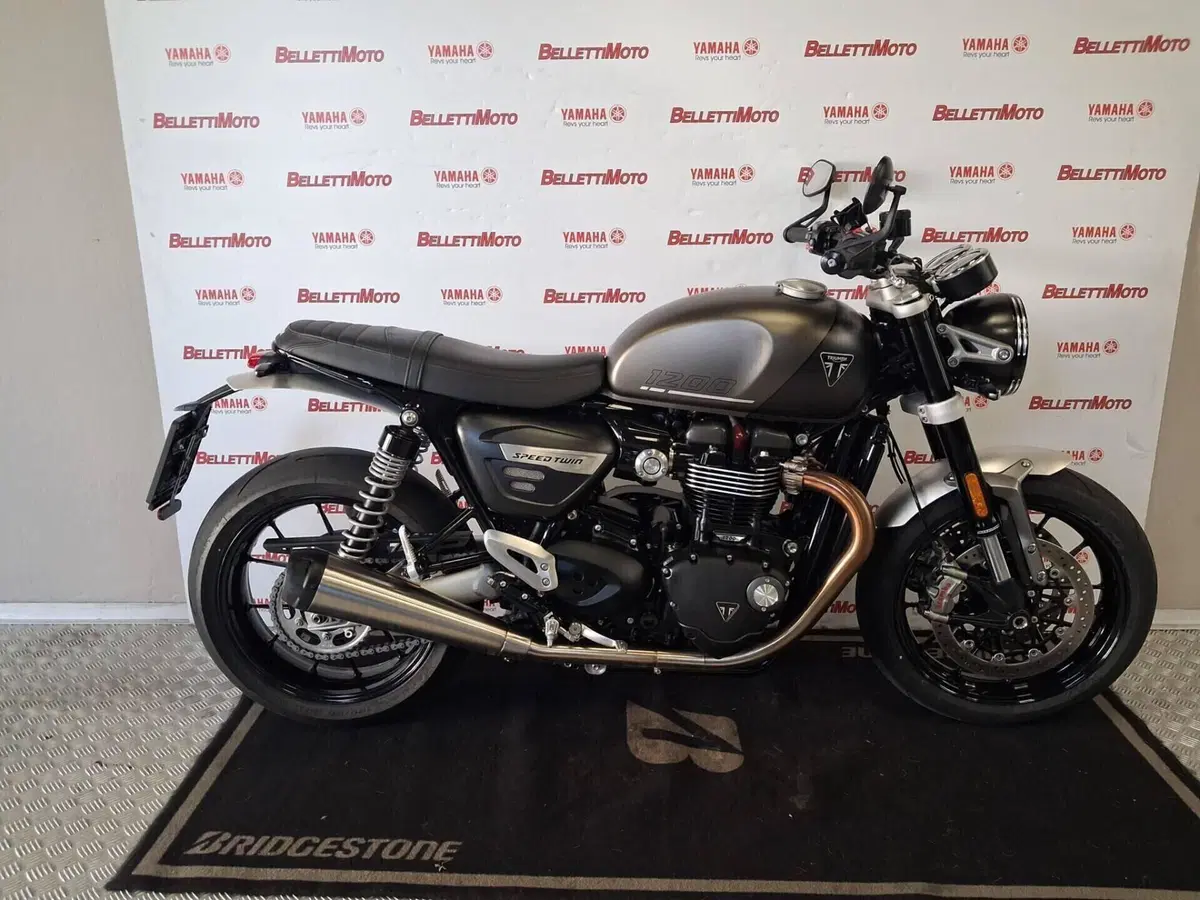 Triumph Speed Twin 1200 (2021 - 24) (6)