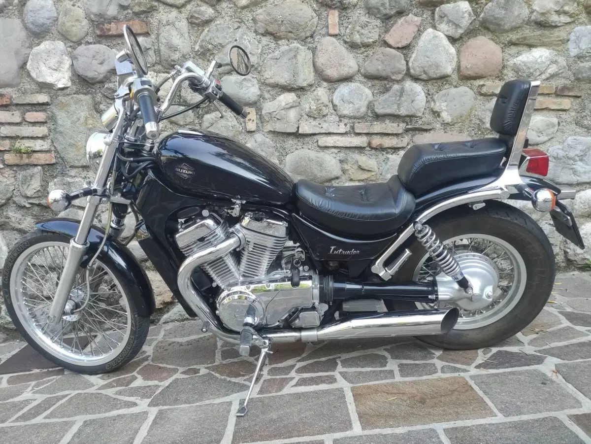 Suzuki VS600 GL