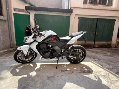 Kawasaki Z 750 (2007 - 14) usata