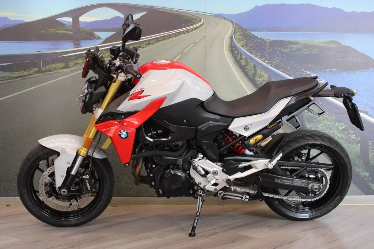 Bmw F 900 R (2021 - 24) (7)