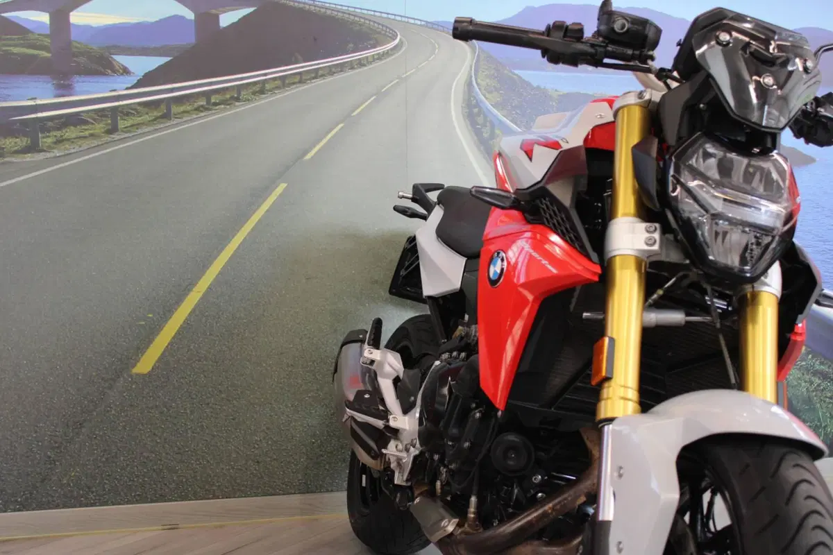 Bmw F 900 R (2021 - 24) (10)