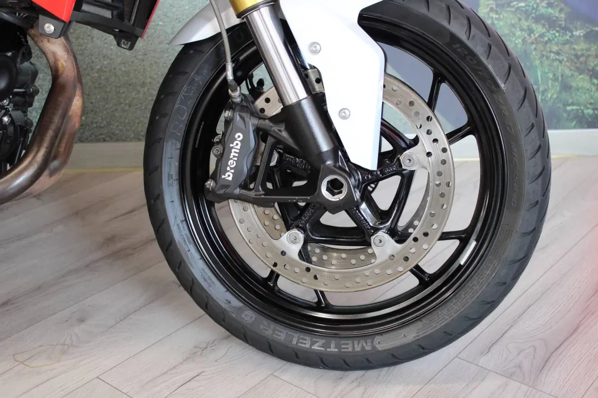 Bmw F 900 R (2021 - 24) (13)