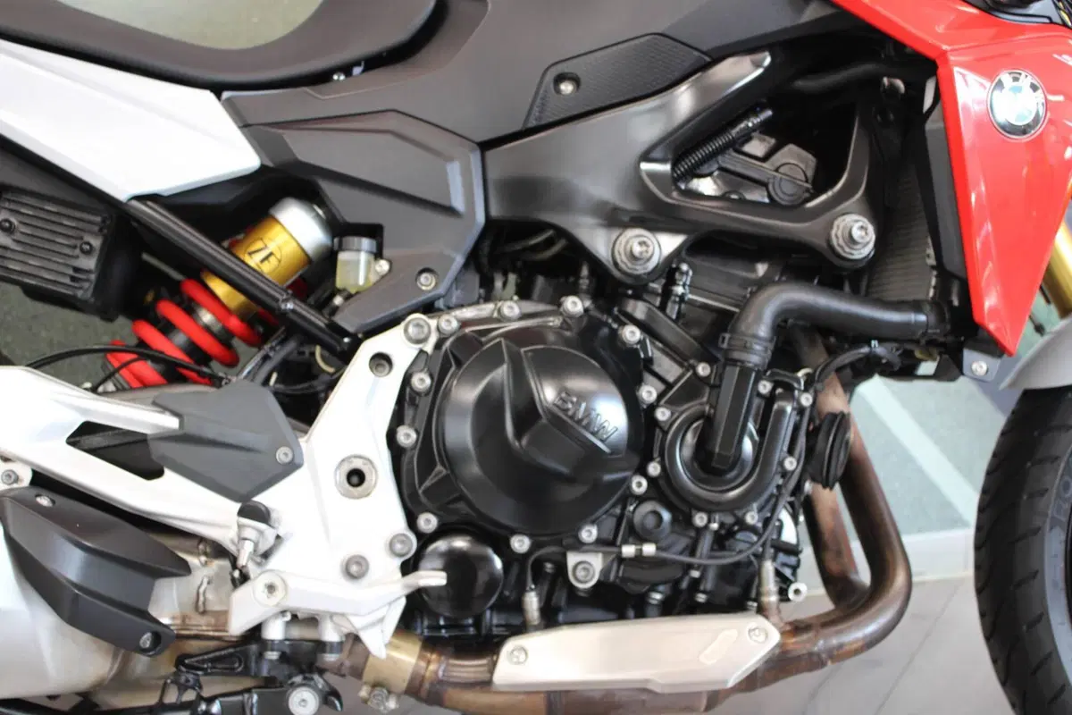 Bmw F 900 R (2021 - 24) (14)