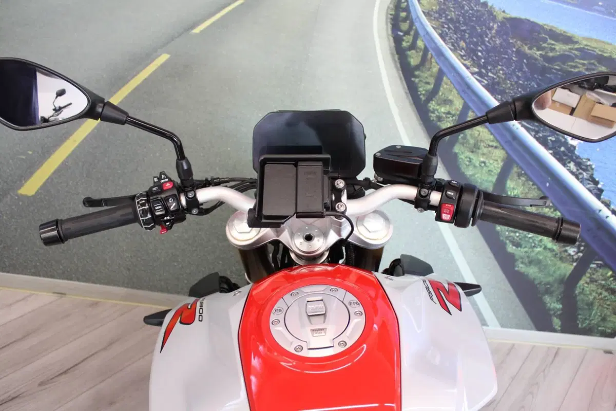 Bmw F 900 R (2021 - 24) (20)