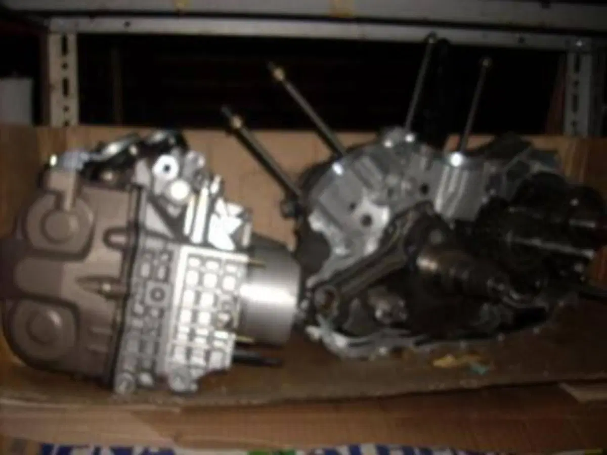 Ricambi Usati Aprilia RSV 1000 Mille R Originali T (6)