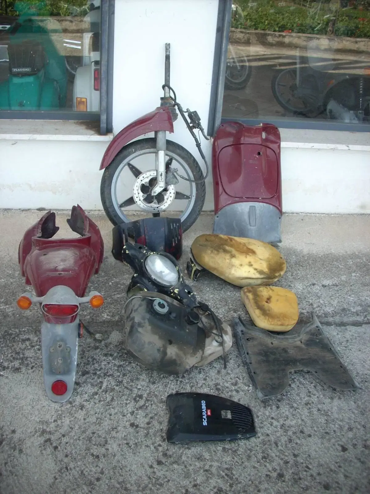 Ricambi Usati Aprilia Scarabeo 50 2T Originali (3)
