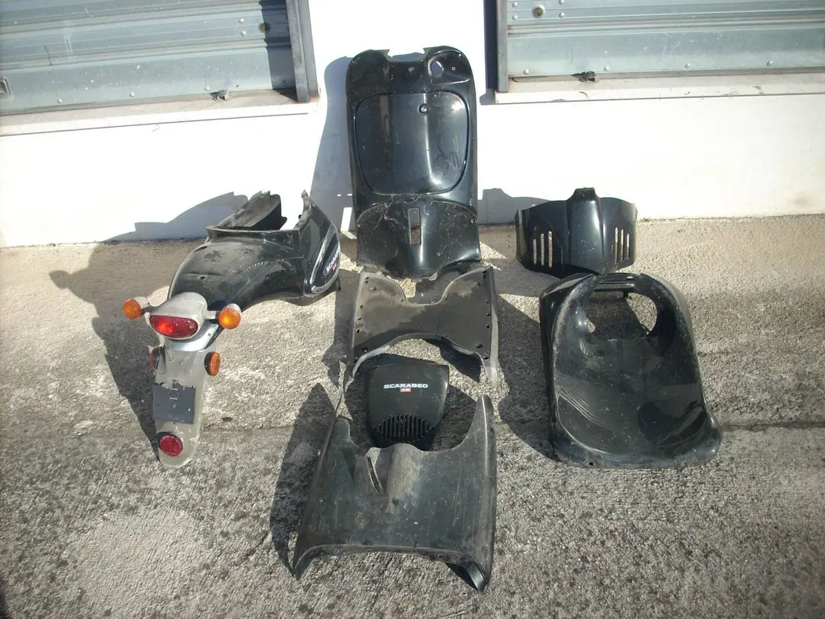 Ricambi Usati Aprilia Scarabeo 50 2T Originali (5)