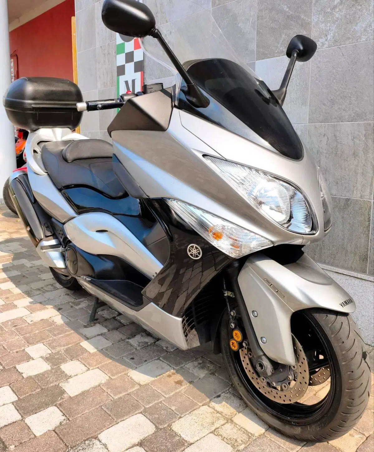 Yamaha T-Max 500 (2008 - 12) (4)