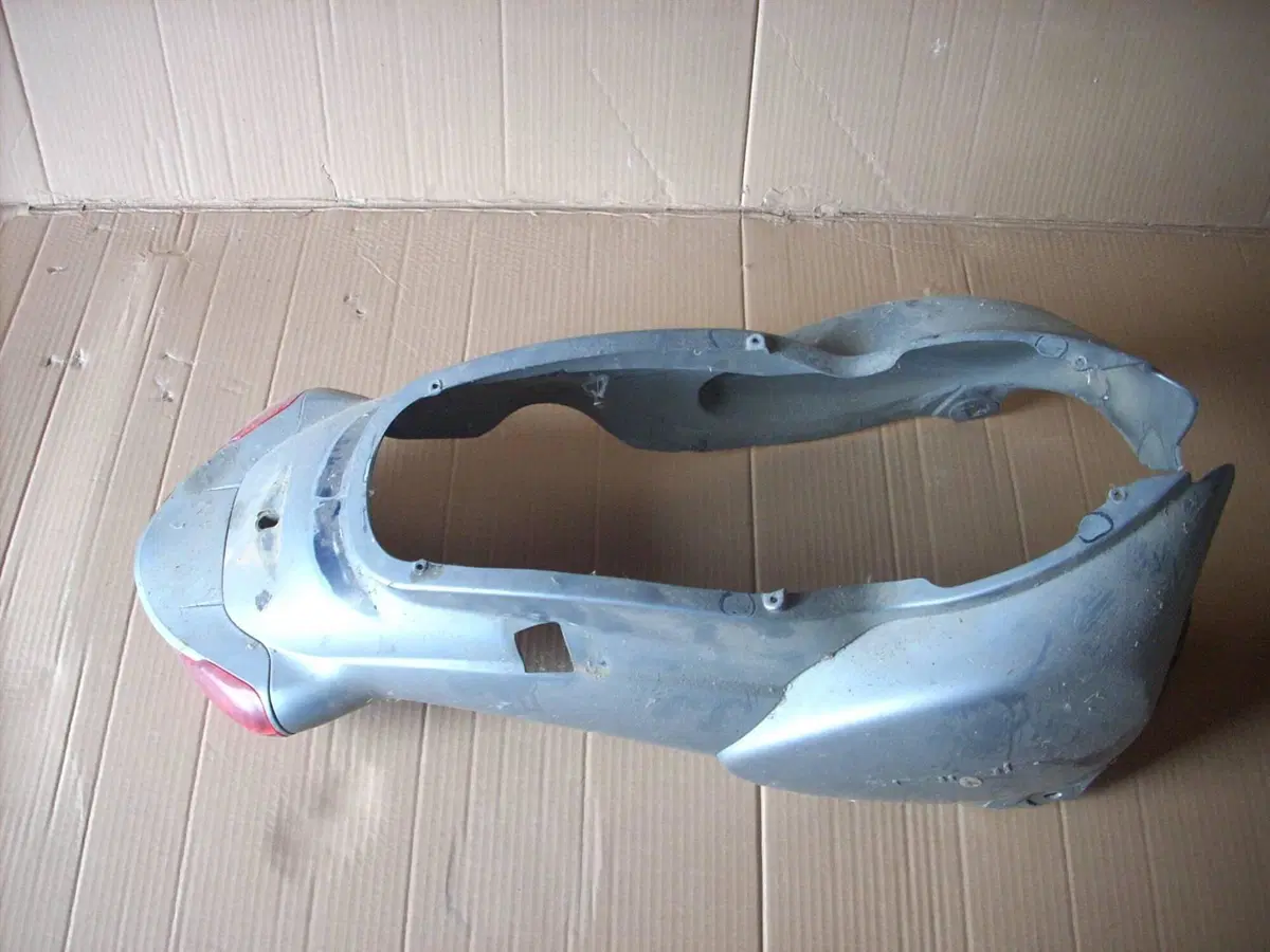 Ricambi Usati Aprilia Scarabeo 50 4T Originali (9)