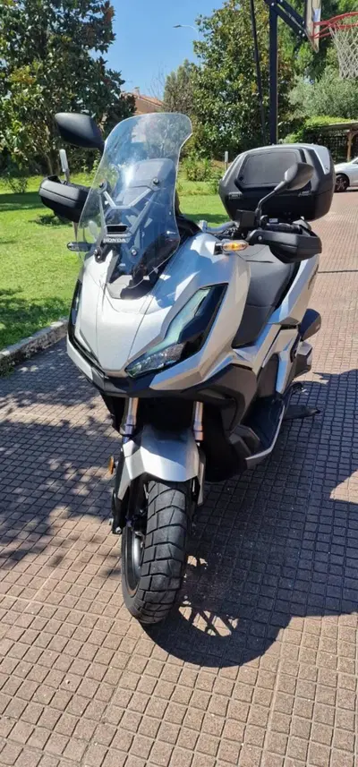 Honda ADV 350 (2022 - 24) usata