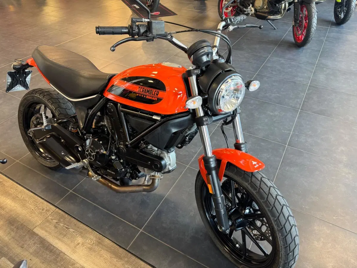 Ducati Scrambler 400 Sixty 2 (2016 - 21) (6)