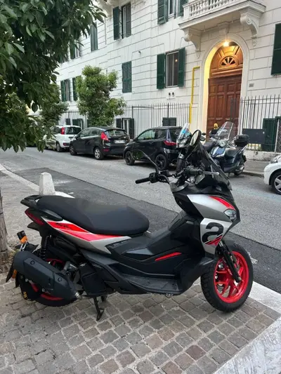 Aprilia SR GT 125 (2025 - 26) usata