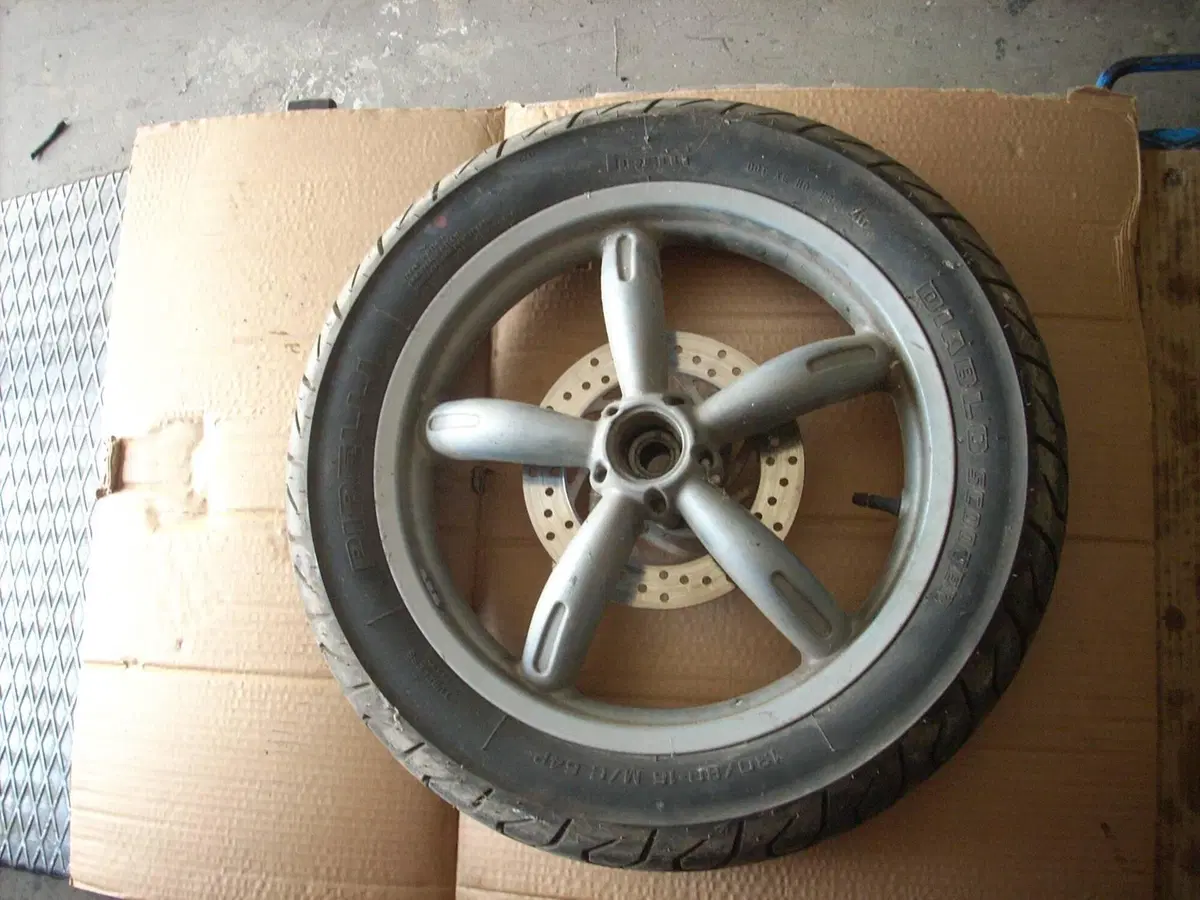 Ricambi Usati Aprilia Scarabeo 125 4T Originali (14)