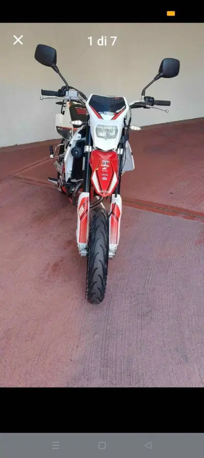 Swm RS 125 R (2021 - 23) usata