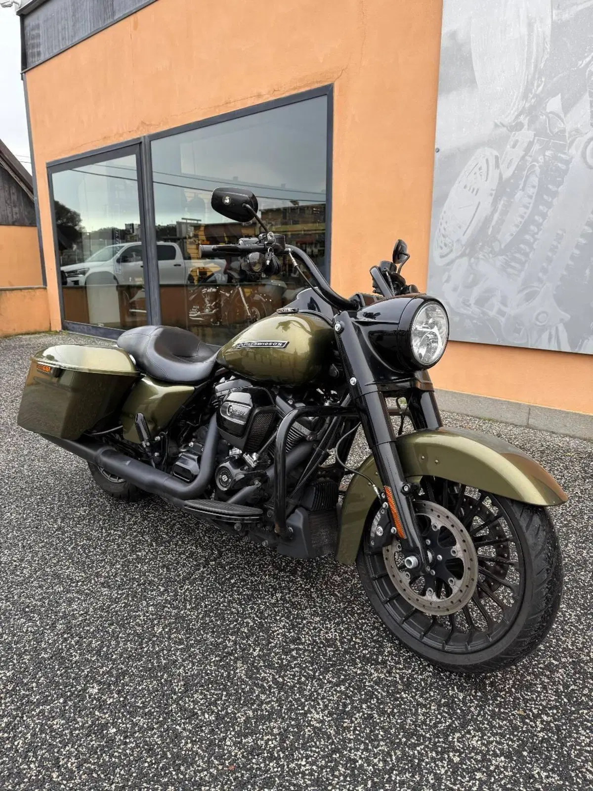 Harley-Davidson 107 Road King Special (2017 - 18) - FLHRXS (3)