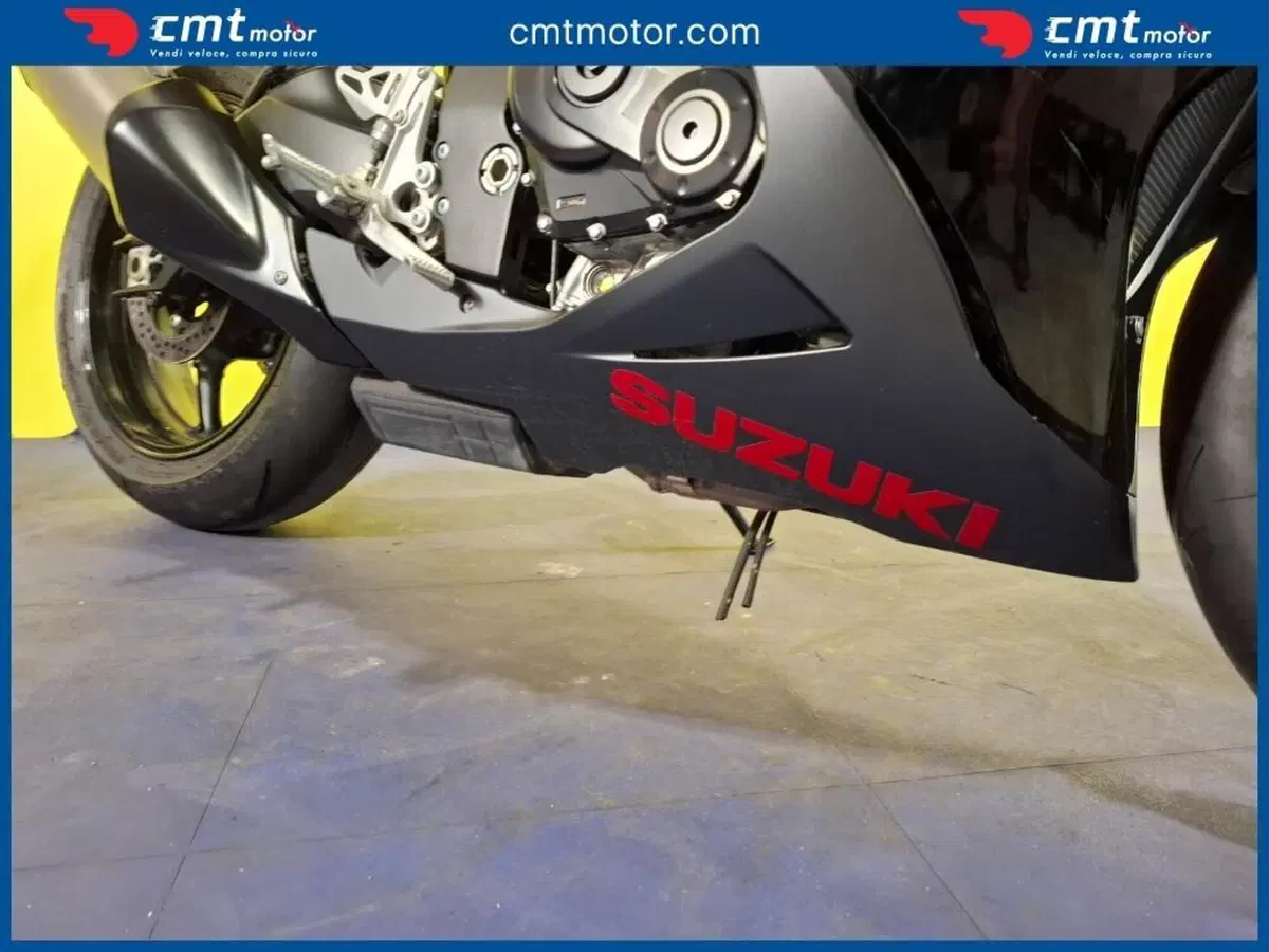 Suzuki GSX R 750 (2011 - 17) (9)
