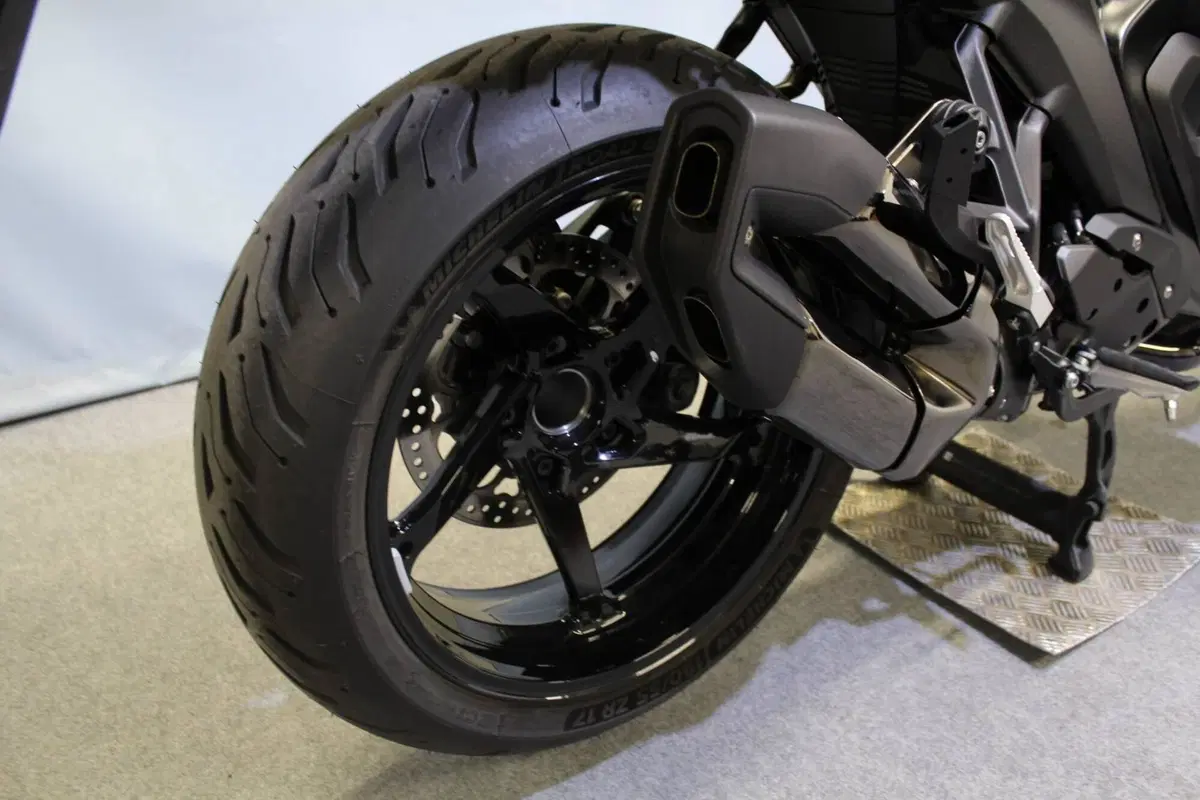 Bmw R 1300 RS (2026) (6)