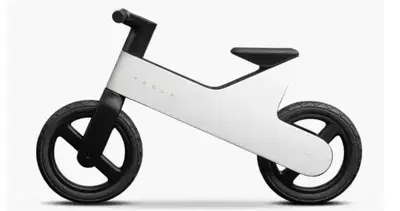 Non ha batteria n&eacute; pedali, ma la prima bici (o moto?) di Tesla &egrave; subito sold-out. Ma va?