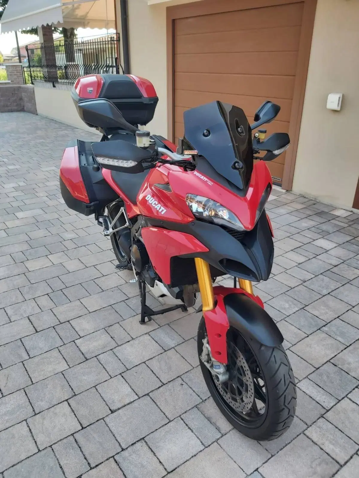 Ducati Multistrada 1200 S Touring (2010 - 12) (3)