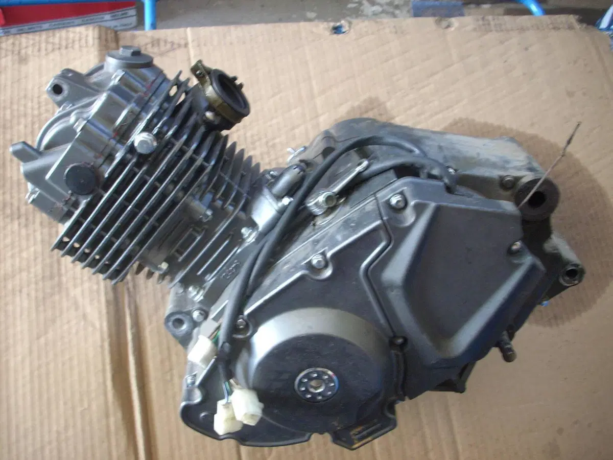 Ricambi Usati Keeway RKV 125 Originali Testati (9)