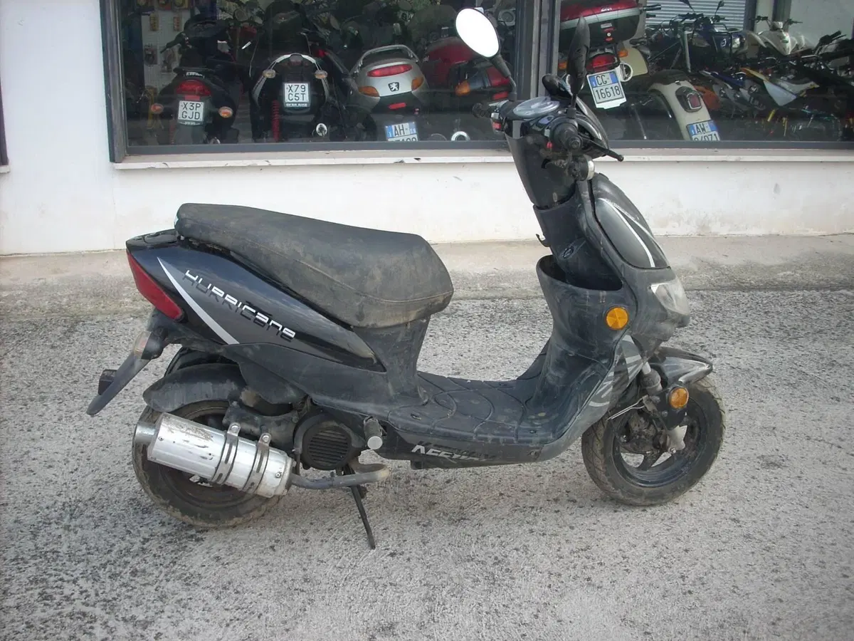 Ricambi Usati Keeway Hurricane 50 Originali Testat (3)