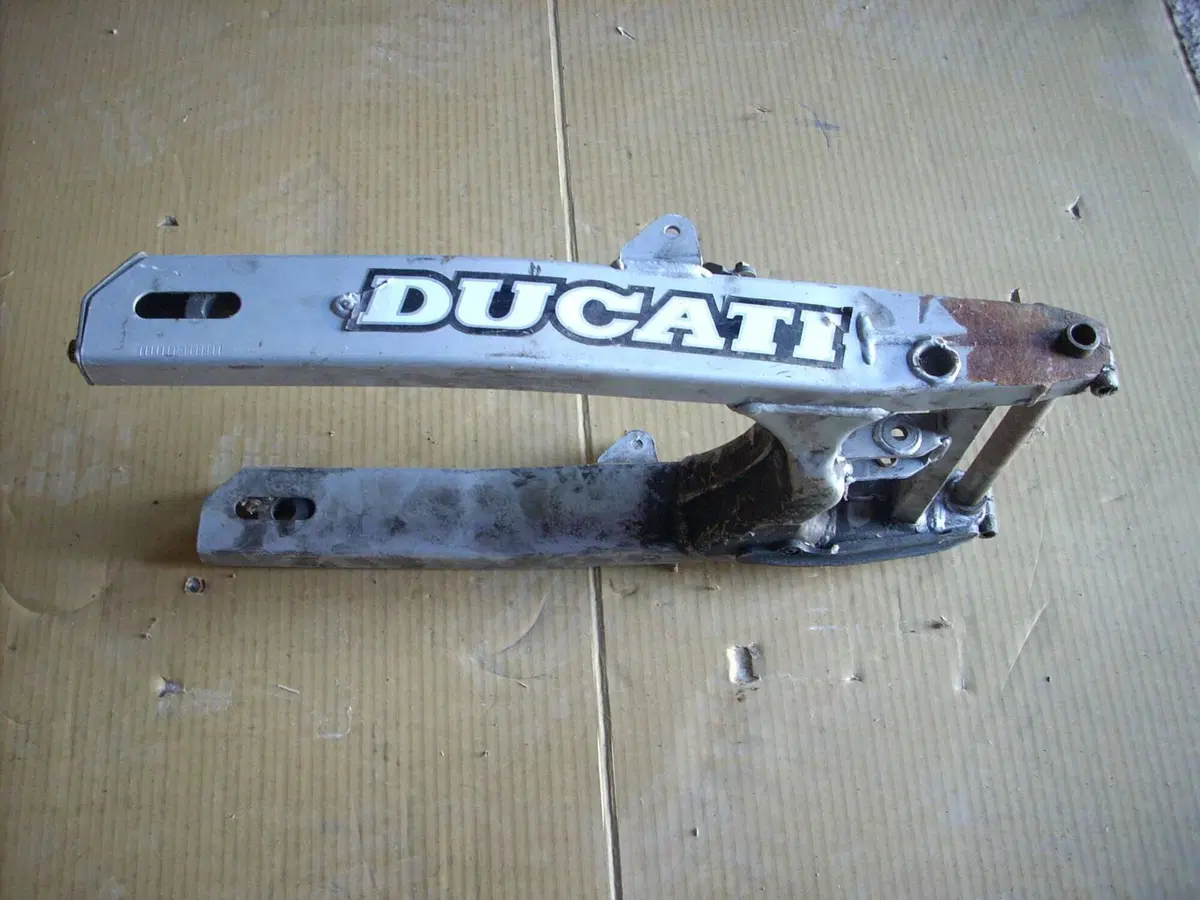 Ricambi Usati Ducati Monster 900 Originali Testati (7)