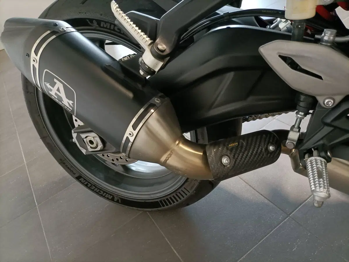 Triumph Daytona 660 (2024 - 26) (12)