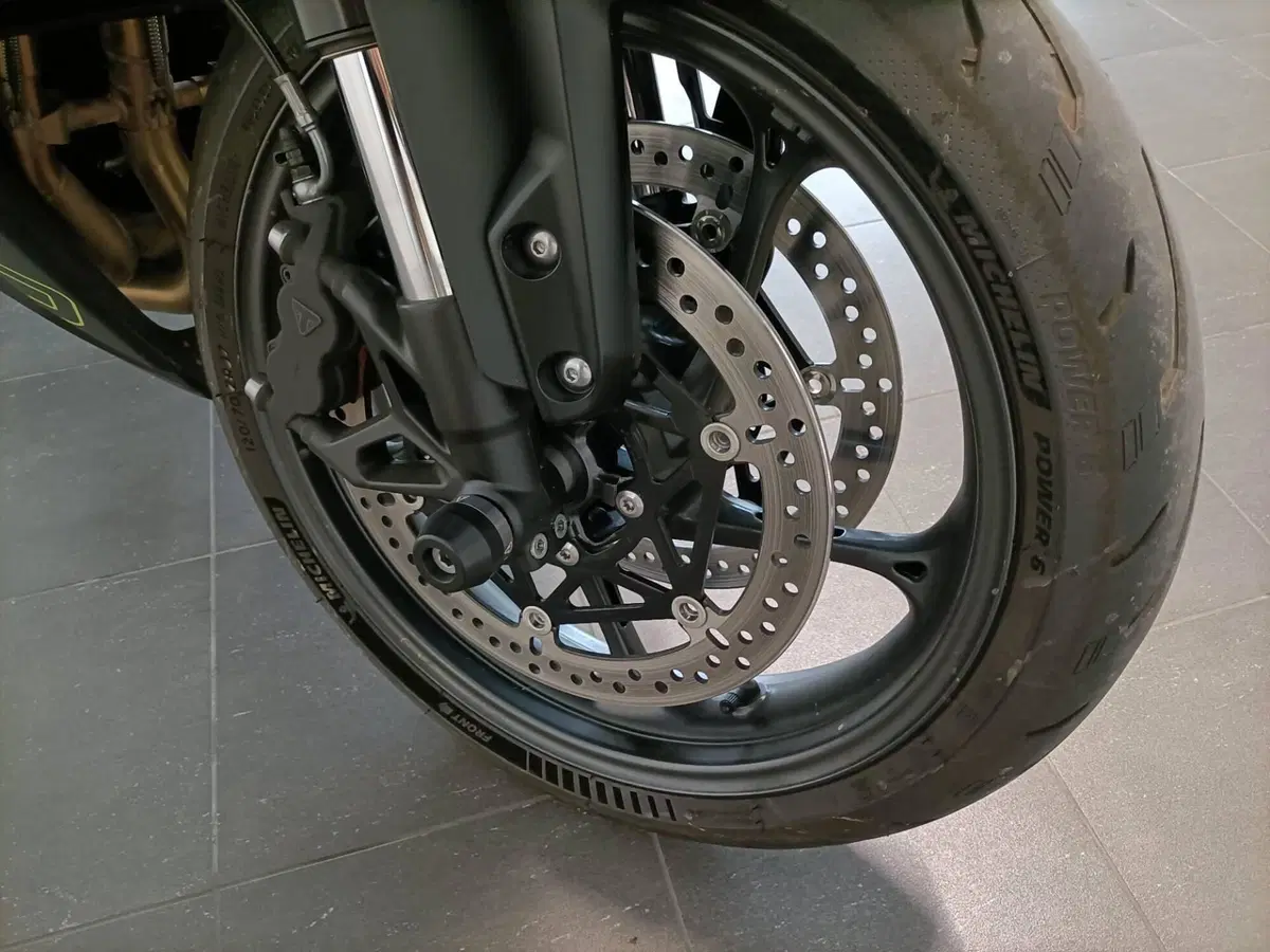 Triumph Daytona 660 (2024 - 26) (13)