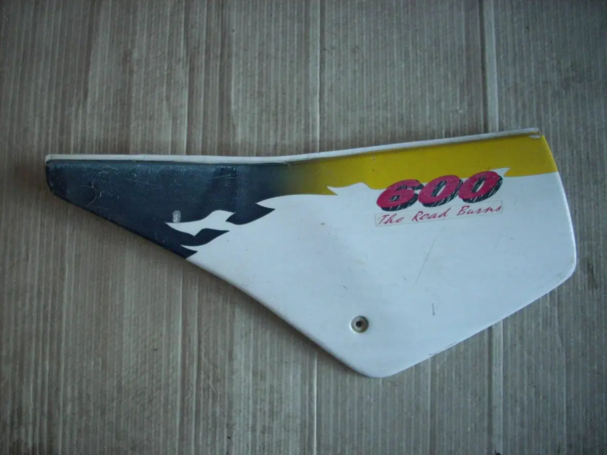 Fianchetto Sx Usato Cagiva W16 600 Originale (2)