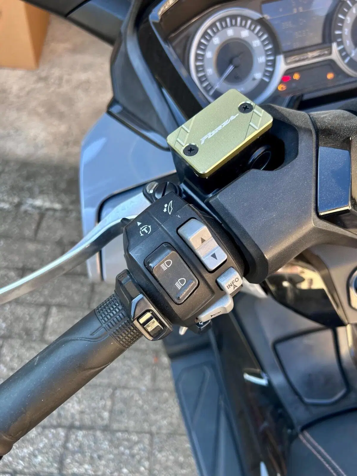 Honda Forza 300 Limited Edition ABS (2020) (2)