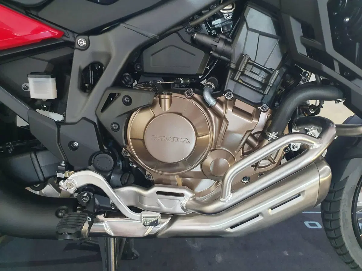 Honda Africa Twin CRF 1100L (2024 - 26) (6)