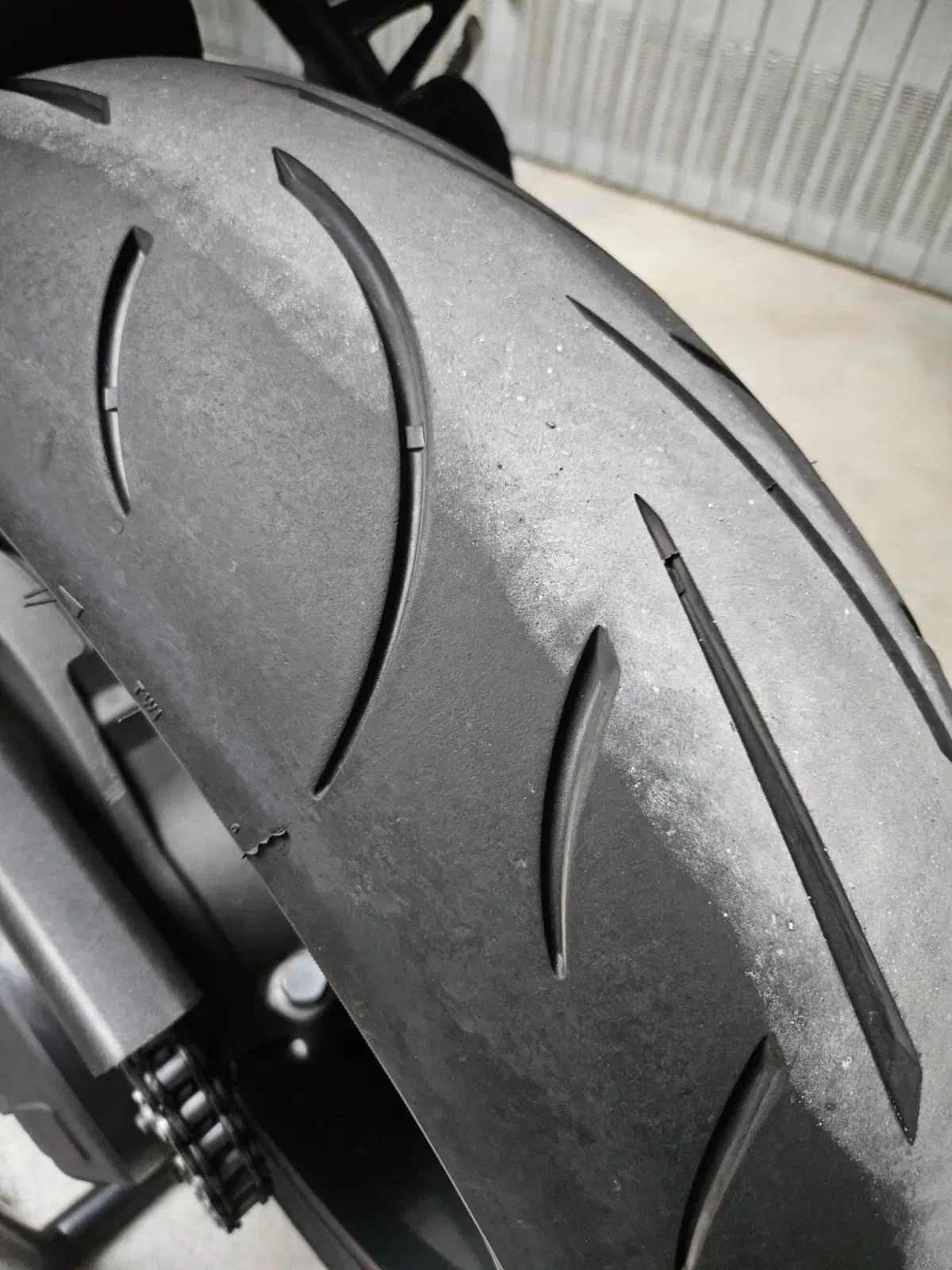Triumph Speed Triple 1050 R ABS (2016 - 17) (6)