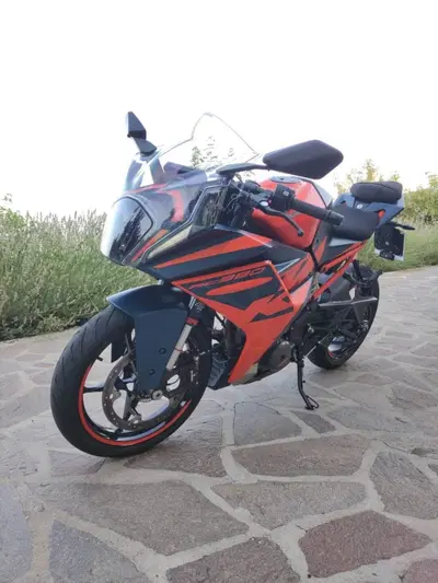 KTM RC 390 (2022 - 26) usata