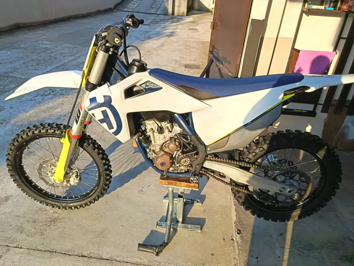 Husqvarna FC 250 (2019) (4)