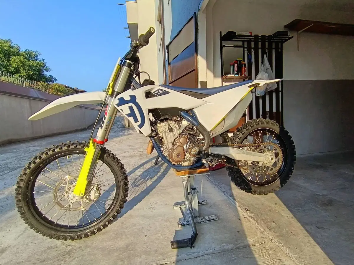 Husqvarna FC 250 (2019) (11)