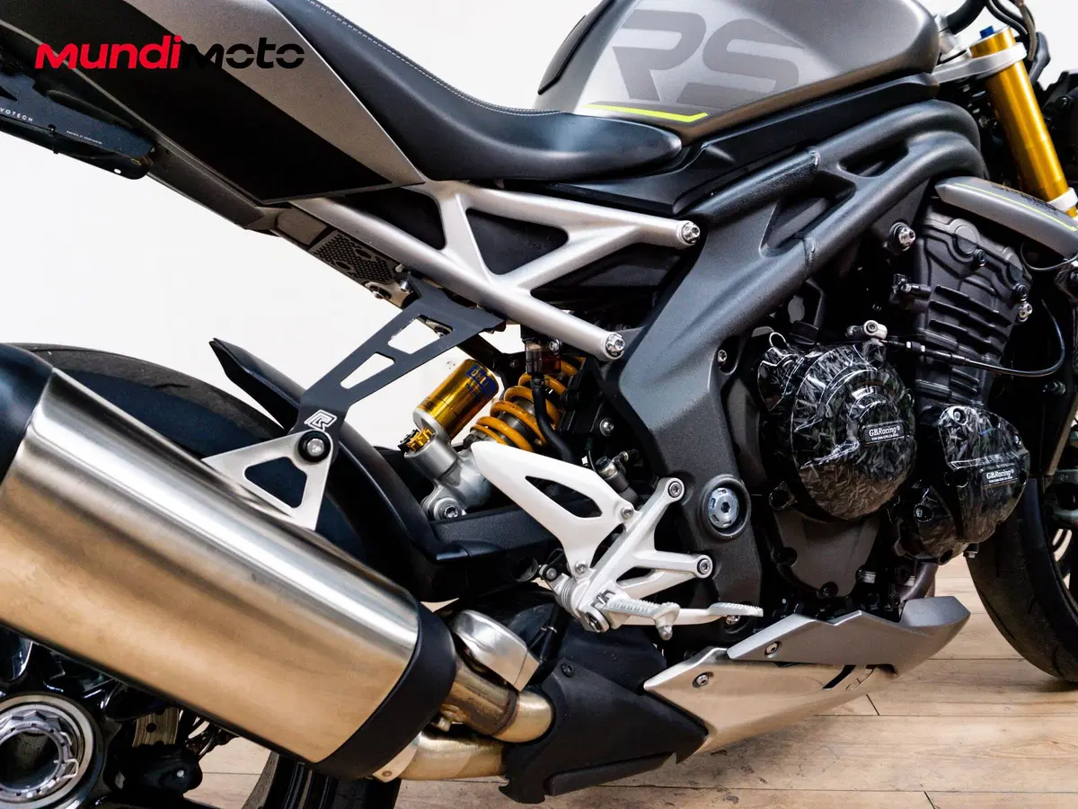 Triumph Speed Triple 1200 RS (2021 - 24) (4)