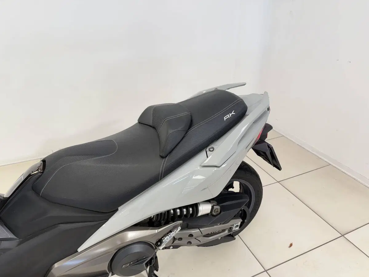 Kymco AK 550 (2020) (9)