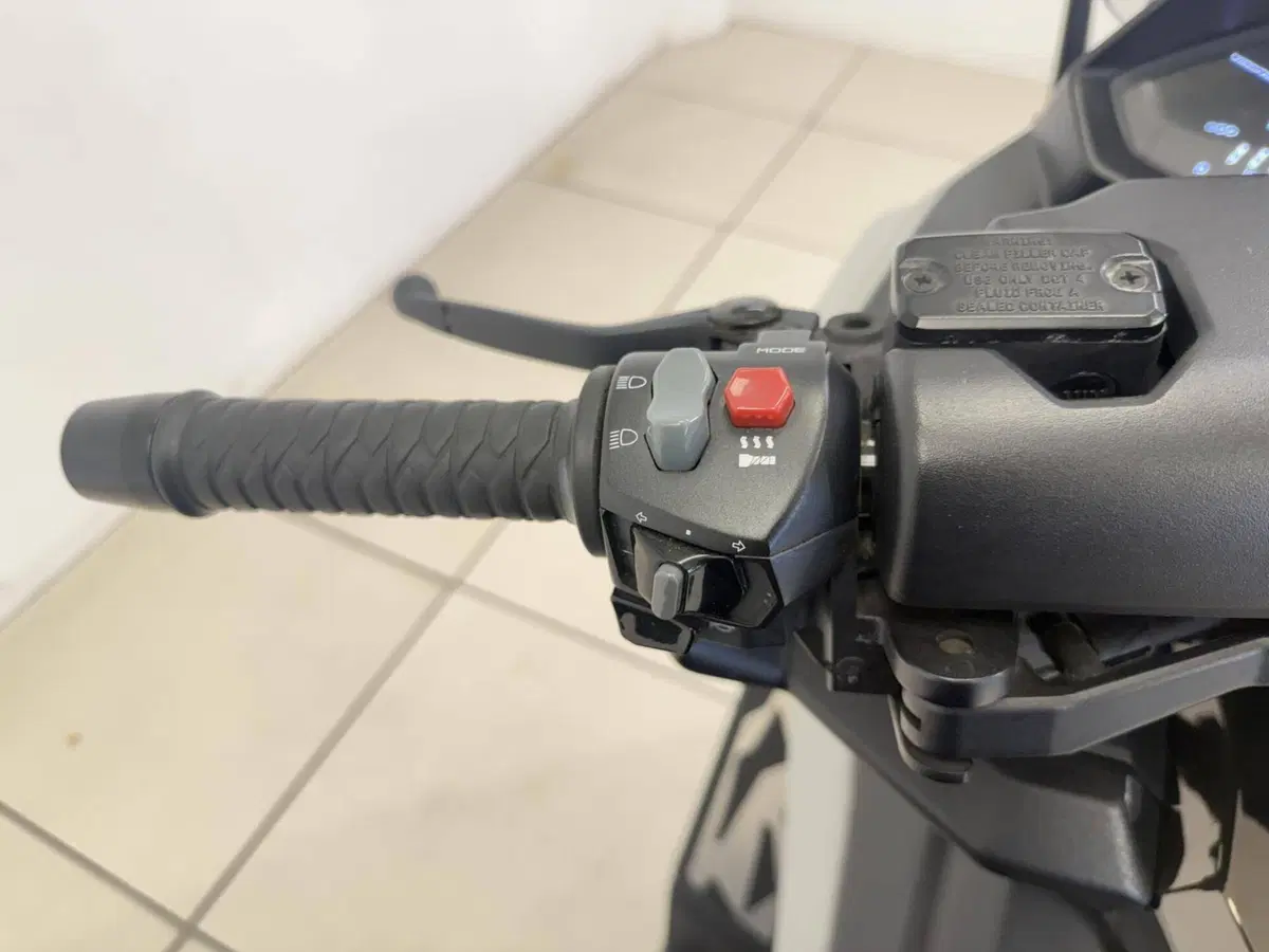 Kymco AK 550 (2020) (10)