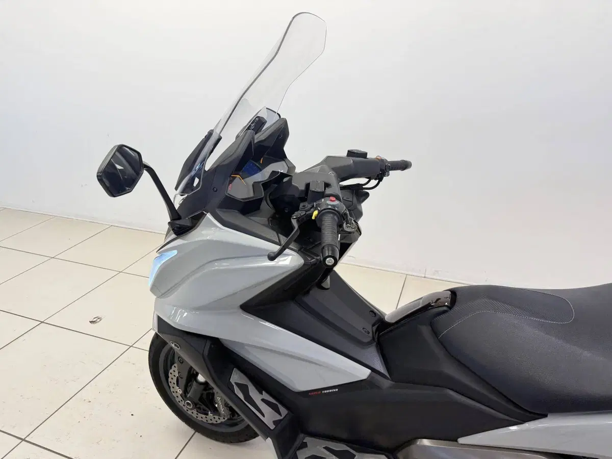 Kymco AK 550 (2020) (18)