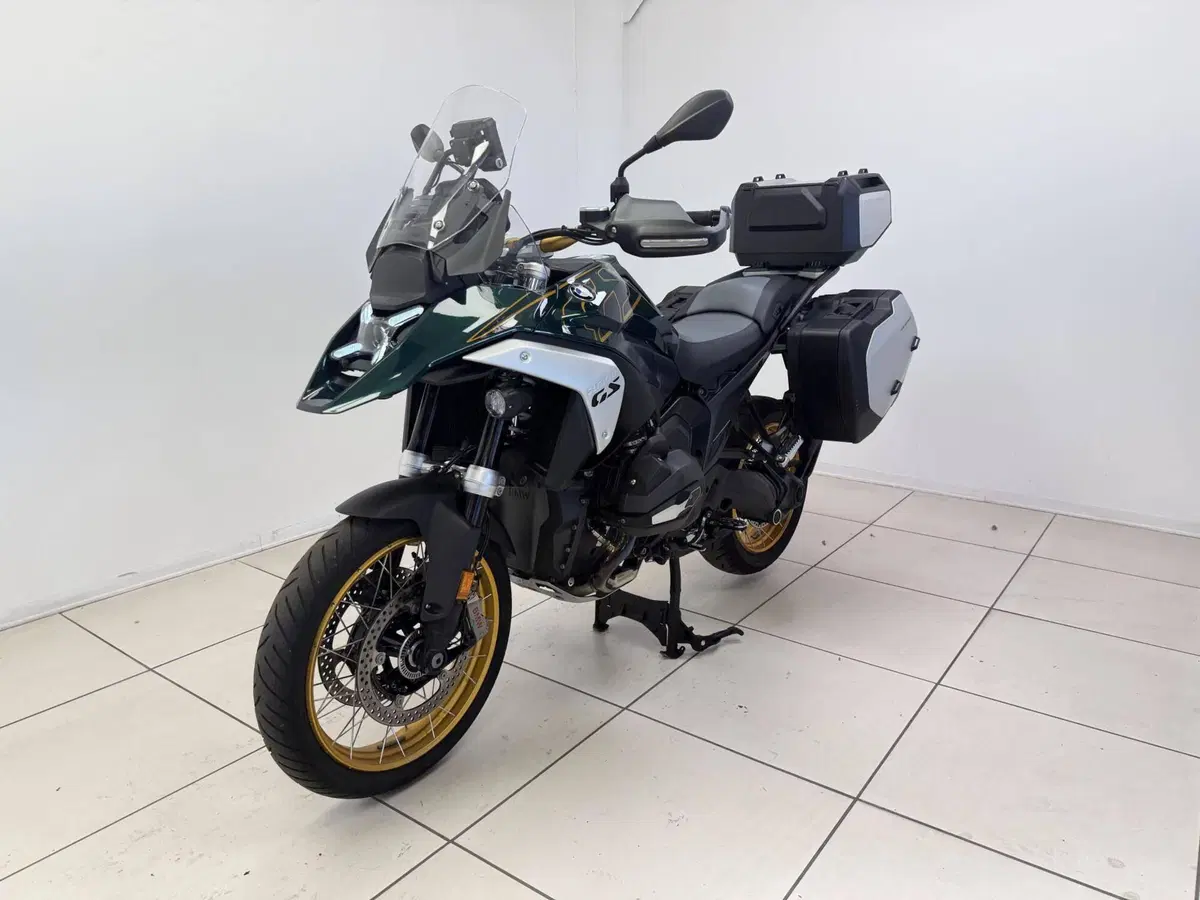 Bmw R 1300 GS Option 719 Tramuntana (2023 - 26) (2)