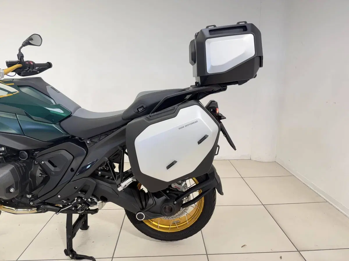 Bmw R 1300 GS Option 719 Tramuntana (2023 - 26) (14)