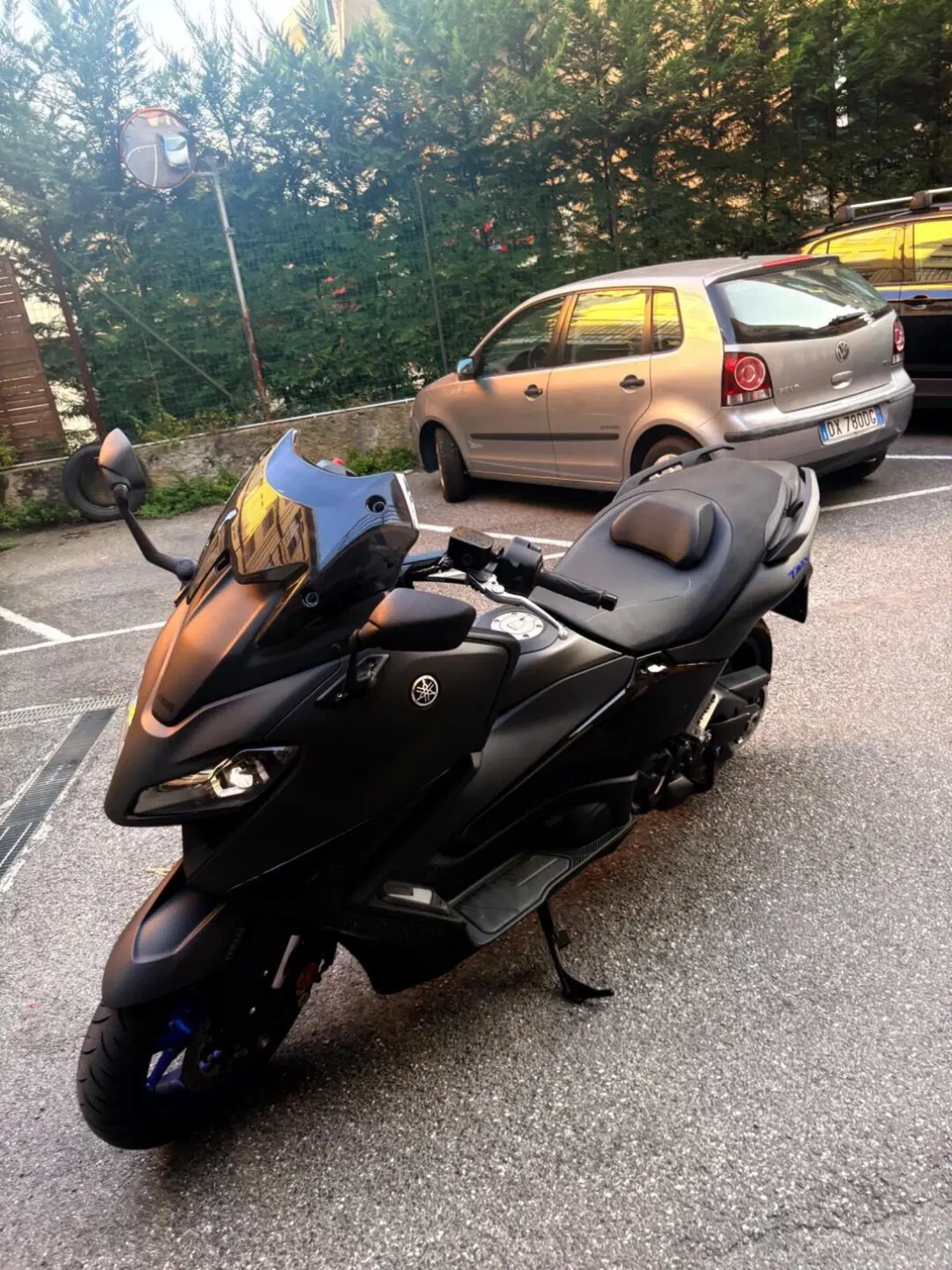 Yamaha T-Max 560 (2022 - 24) (2)