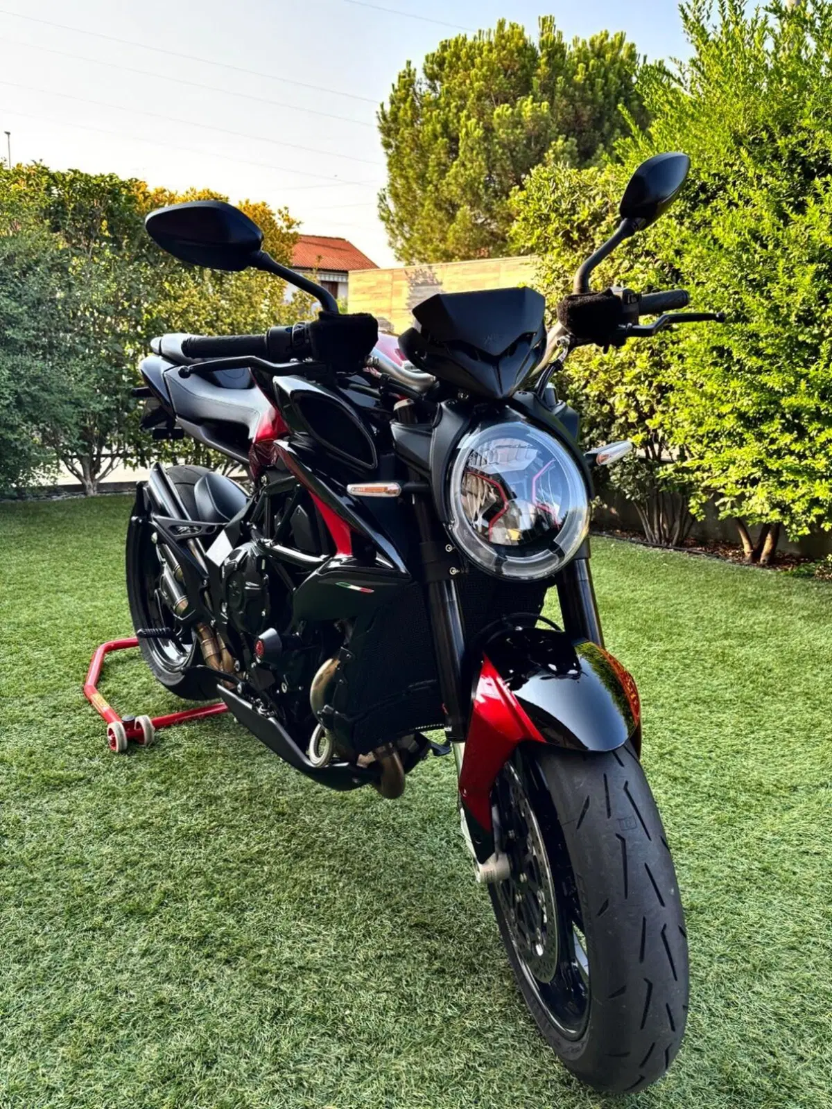 MV Agusta Brutale 800 RR (2021 - 25) (5)