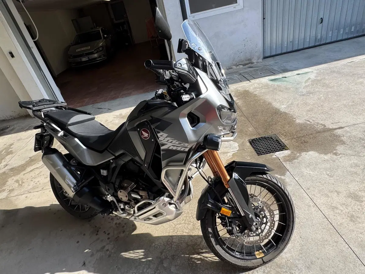 Honda Africa Twin CRF 1100L Adventure Sports DCT Travel Edition (2024 - 26) (2)