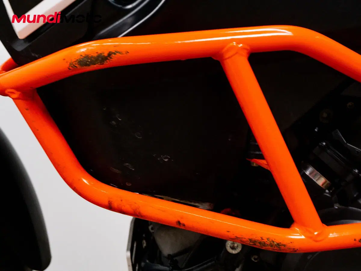 KTM 1290 Super Adventure R (2021) (12)