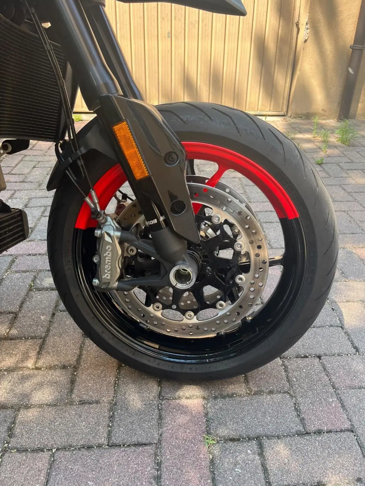 Ducati Hypermotard 950 RVE (2022 - 25) (5)