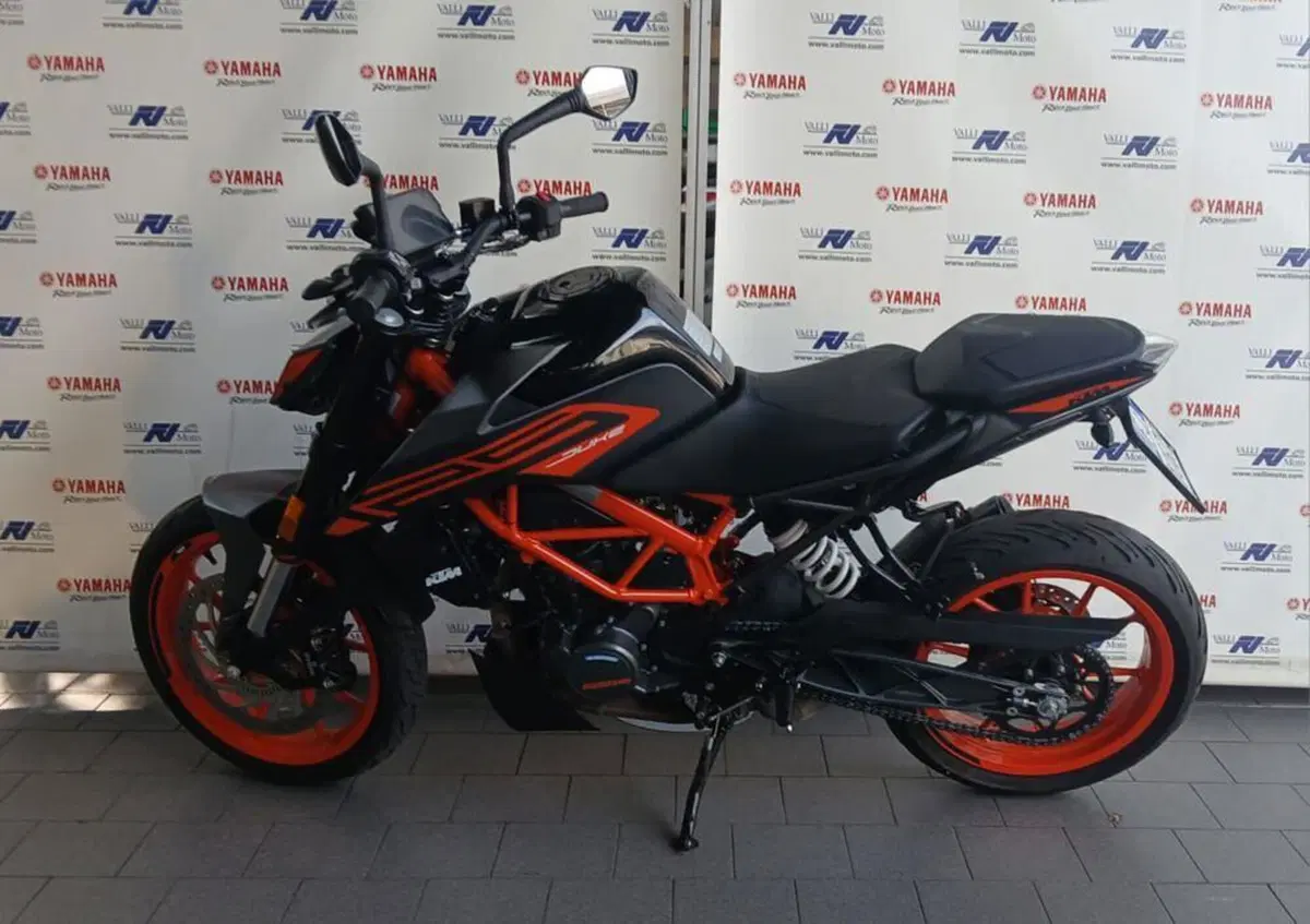KTM 125 Duke (2024 - 25) (2)